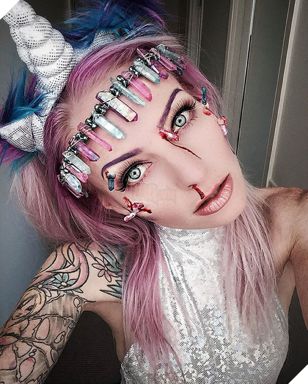 Muốn nổi nhất Halloween năm nay, hãy trang điểm như cô gái này - Ảnh 8.