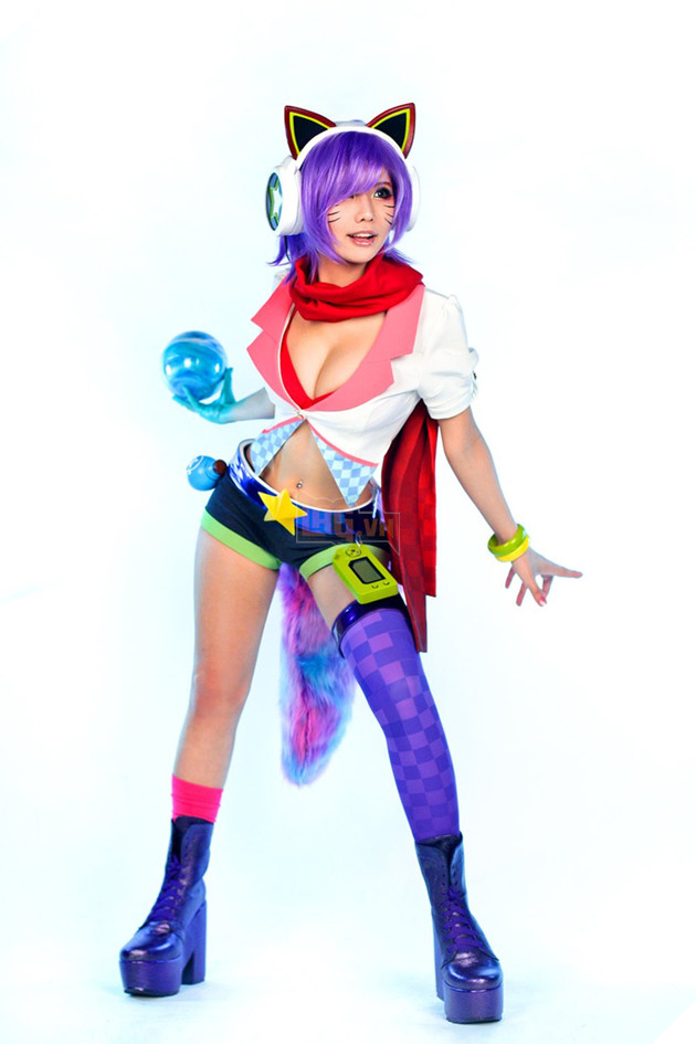 Cosplay Ahri Giả Lập cực quyến rũ dành cho fan hâm mộ Liên Minh Huyền Thoại