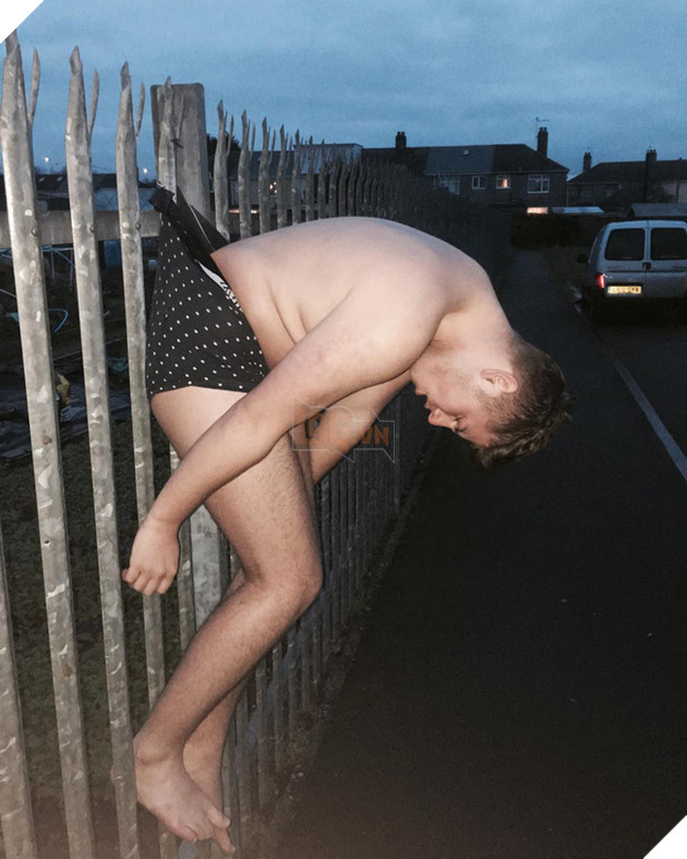 Anh chàng say xỉn này là nạn nhân tiếp theo của các chuyên gia Photoshop - Ảnh 1.