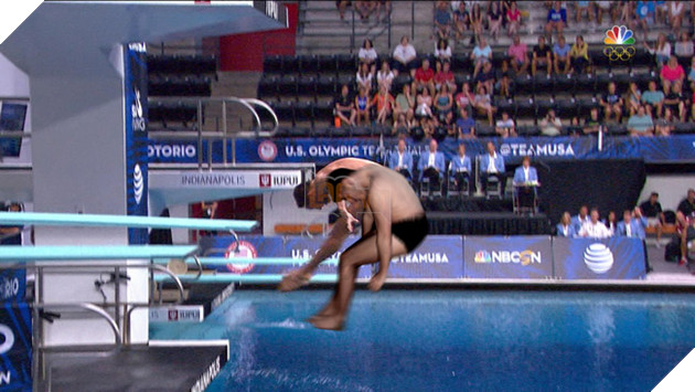 Anh chàng say xỉn này là nạn nhân tiếp theo của các chuyên gia Photoshop - Ảnh 3.