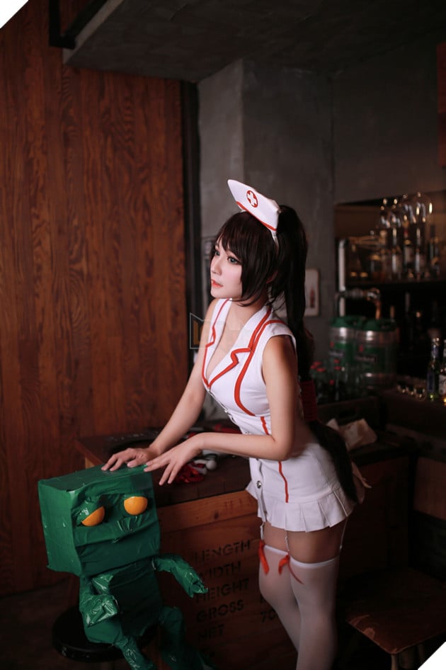 Bỏng mắt với bộ ảnh cosplay của 2 cô nàng Akali và Ashe 4