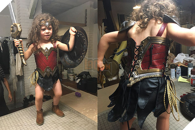 Cảm phục ông bố chi ra hơn 30 triệu đồng để biến con gái 3 tuổi thành "Wonder Woman"