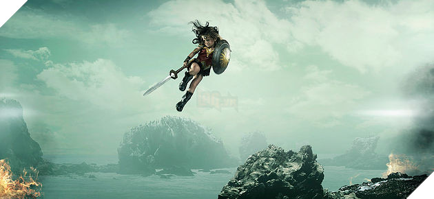 Cảm phục ông bố chi ra hơn 30 triệu đồng để biến con gái 3 tuổi thành "Wonder Woman"