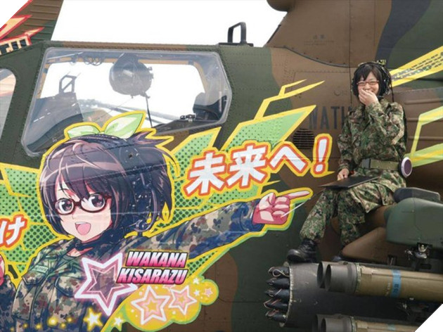 
Tại căn cứ quân sự Kisarazu
