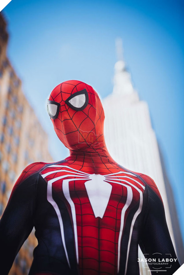 Choáng với anh chàng cosplay Spider-Man đẹp không kém poster phim thật