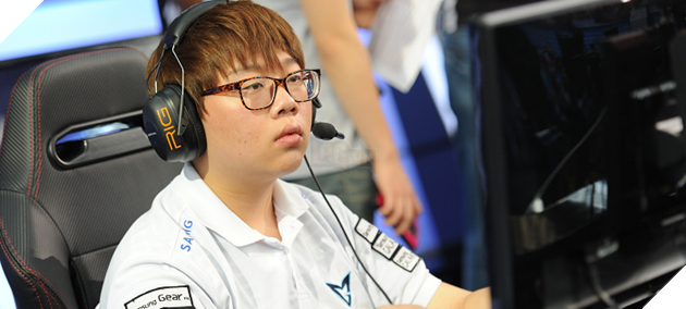 LMHT: Pawn và Deft quyết định rời khỏi Edward Gaming 2