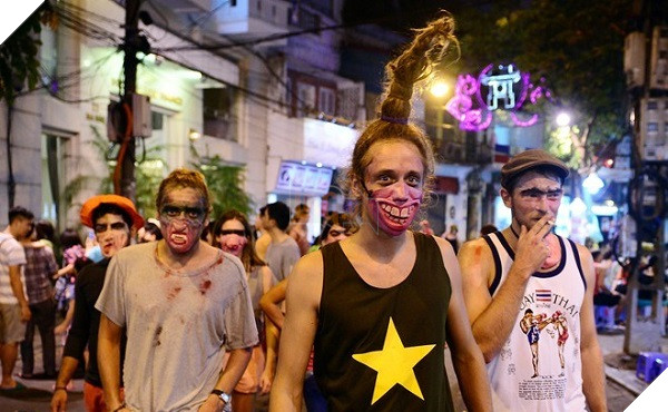 Giới trẻ Việt cháy hết mình trong đêm hội Halloween