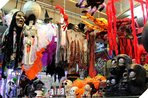 Giới trẻ Việt cháy hết mình trong đêm hội Halloween