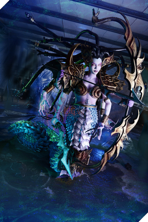 Giật mình với cosplay "Medusa" tuyệt đẹp trong WarCraft