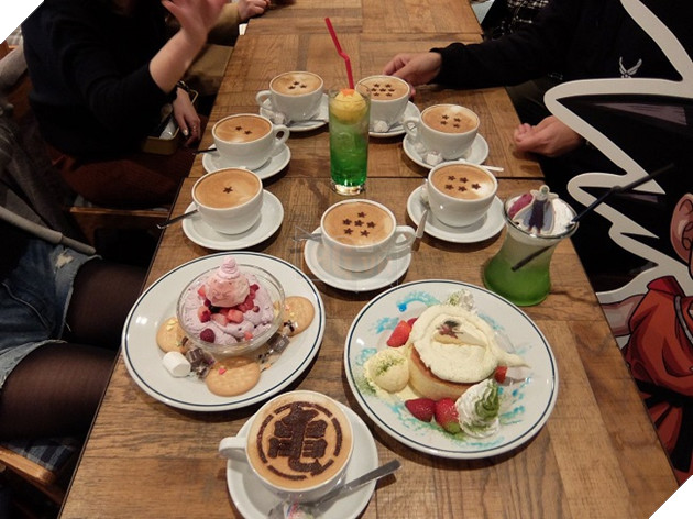 Chuỗi tiệm cafe ở Nhật Bản trang trí cực đẹp theo phong cách Dragon Ball 9