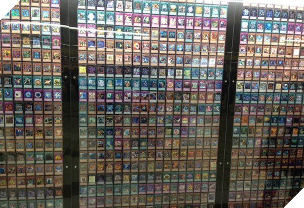 Ngỡ ngàng với buổi triển lãm các lá bài Yu-Gi-Oh ngay dưới nhà ga tàu điện ngầm ở Tokyo