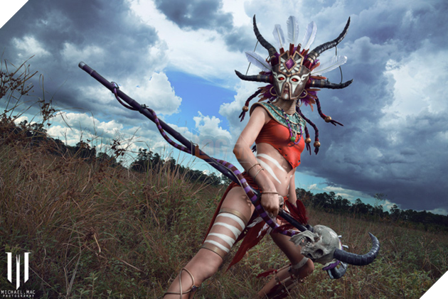 Ngắm nhìn bộ cosplay Diablo III đẹp như bước từ game ra