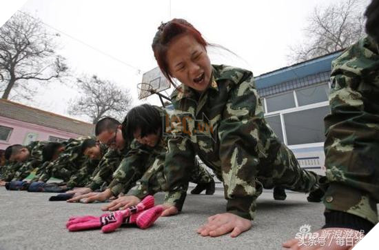 
Những học viên vốn là những người nghiện chơi game, không quen vận động mạnh
