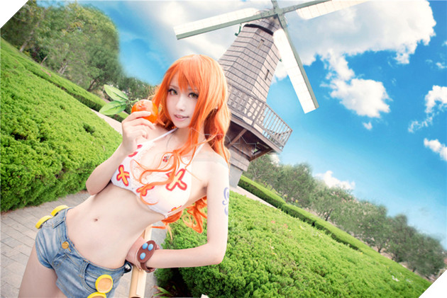Cùng ngắm bộ ảnh cosplay tuyệt đẹp về cô nàng Nami trong One Piece