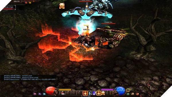 Kĩ năng Địa Chấn lừng danh của Dark Knight - LagVN