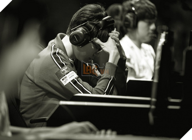 
Đây là lần thứ 2 trong năm nay, Faker phải gục ngã trước Coldzera ở một giải thưởng cá nhân
