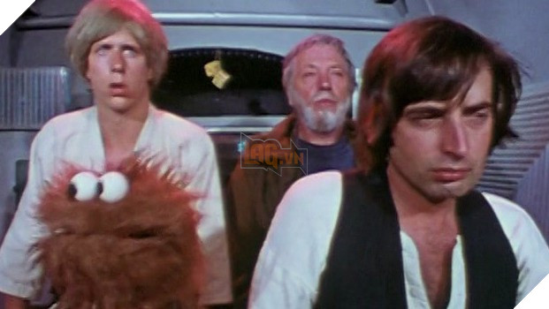 11 bộ phim khoa học viễn tưởng "chế" hài hước nhất mọi thời đại