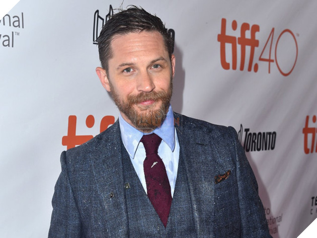 
Nam chính của bom tấn Mad Max: Fury Road vẫn là cái tên hot trong năm nay.
