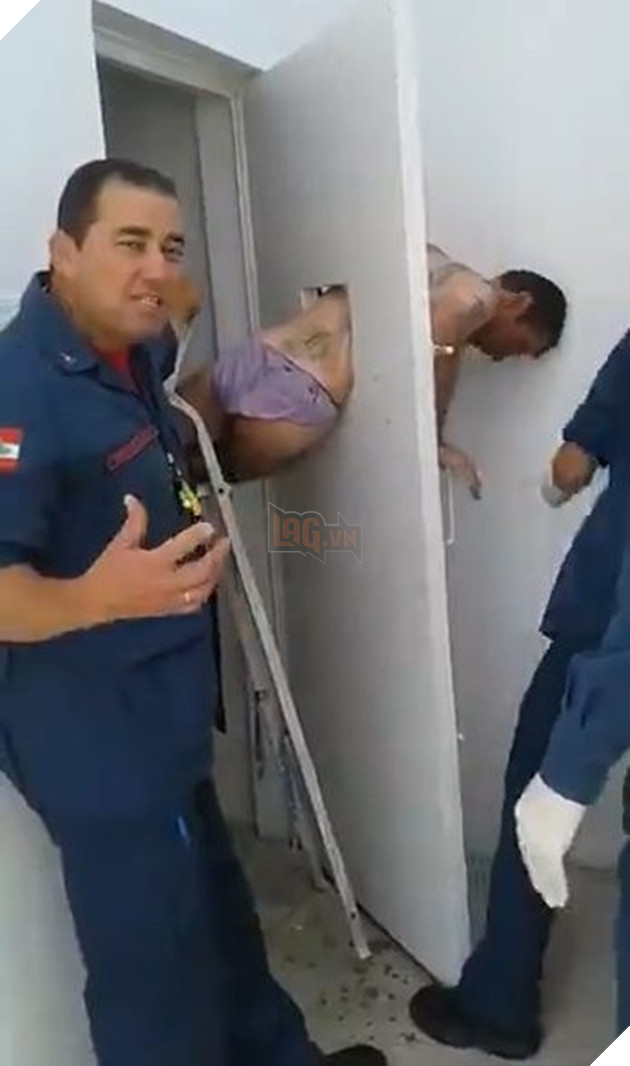 Cười ra nước mắt với màn vượt ngục đầu xuôi đuôi kẹt của tên tội phạm mê phim ảnh - Ảnh 2.