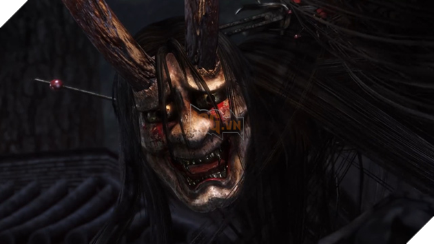 
Diện mạo ghê rợn của con trùm đầu tiên.
