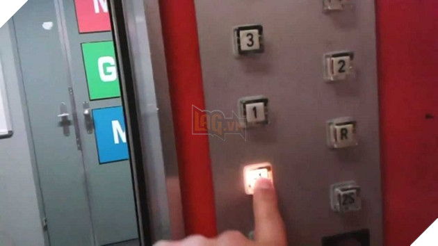 Loạt kênh YouTube điên rồ chẳng hiểu vì sao lại có trên đời này - Ảnh 4.