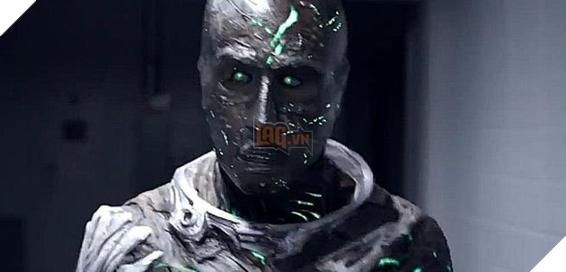 
Sống sót trong vụ nổ, tự kỉ vì không ai quan tâm nên thành phản diện, lại còn xấu trai (Fantastic Four)
