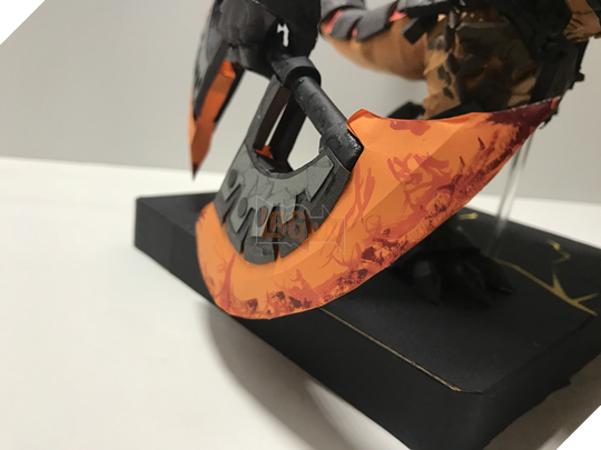 LMHT: Ngắm Renekton Hủy Diệt được làm bằng giấy, phát sáng trong đêm