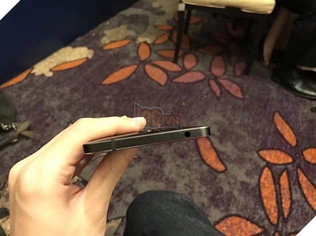 Vâng, đây là Nokia 6 bằng xương bằng thịt  12