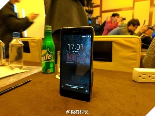 Vâng, đây là Nokia 6 bằng xương bằng thịt  14