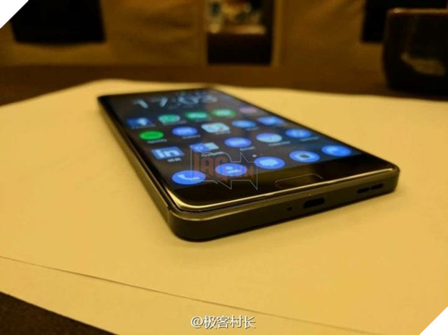 Vâng, đây là Nokia 6 bằng xương bằng thịt  18