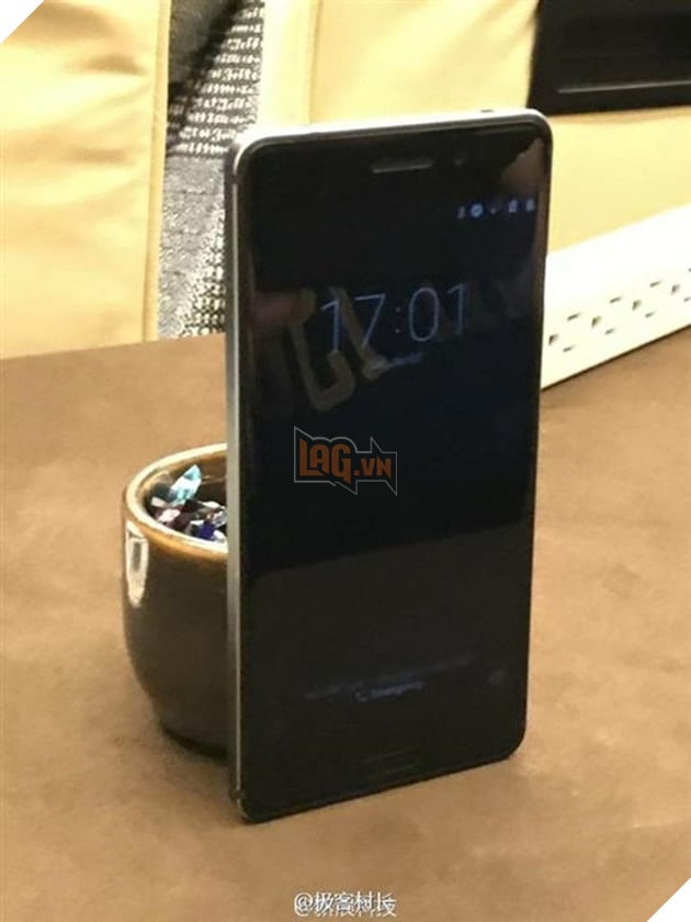 Vâng, đây là Nokia 6 bằng xương bằng thịt  19