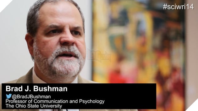 Cố tình đưa tin sai lệch về game bạo lực, nhà nghiên cứu nhận đủ gạch đá