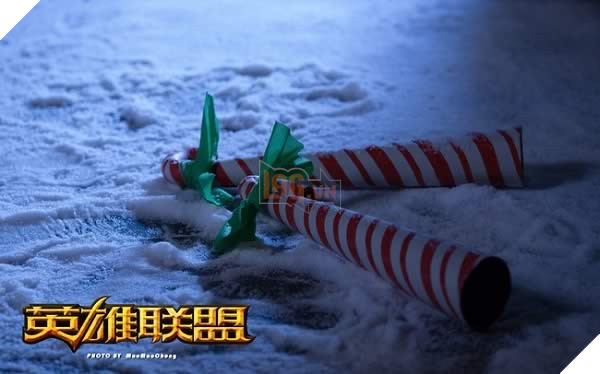 Cosplay Miss Fortune tuyệt đẹp, cô độc dưới trời đông giá rét