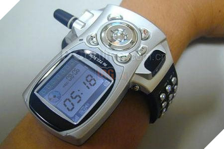 9 thiết bị di động có thiết kế kỳ dị nhất từ trước đến nay - Ảnh 3.