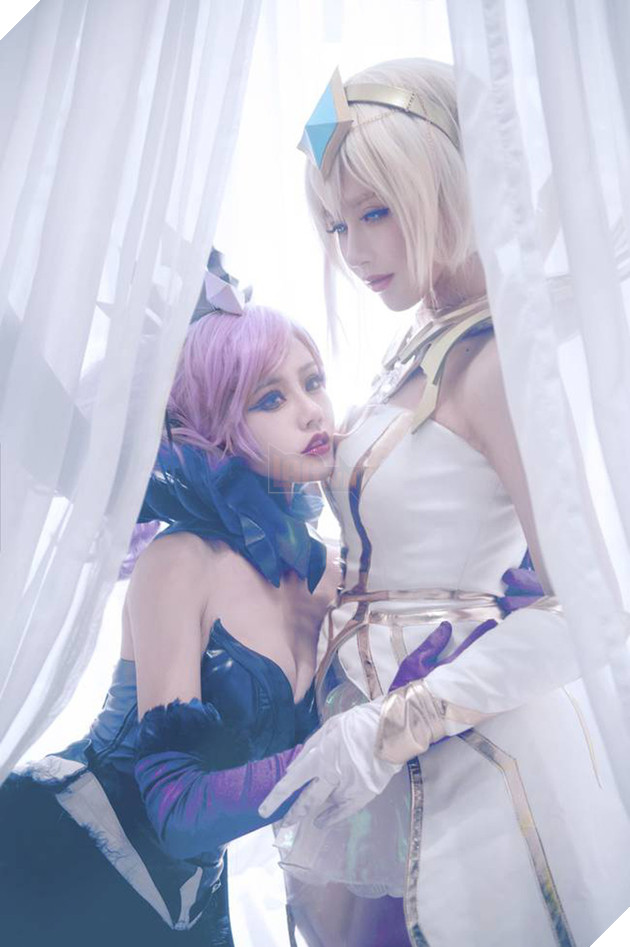 Ngỡ ngàng trước bộ ảnh cosplay tuyệt đẹp về cô nàng Lux Thập Đại Nguyên Tố