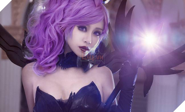 Ngỡ ngàng trước bộ ảnh cosplay tuyệt đẹp về cô nàng Lux Thập Đại Nguyên Tố