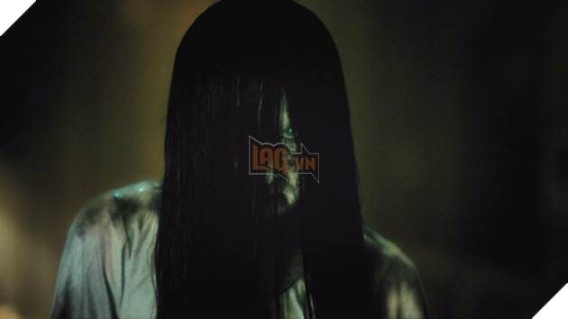 Phim kinh di ‘Vong tron tu than’ chua du ghe ron, ky quai hinh anh 2