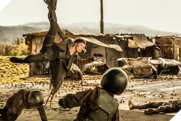 Loat zombie hung hang cua series phim ‘Resident Evil’ 8 Loat zombie hung hang cua series phim ‘Resident Evil’ hinh anh 8