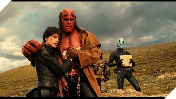 Đạo diễn Guillermo Del Toro dập tắt hi vọng của người hâm mộ về Hellboy 3