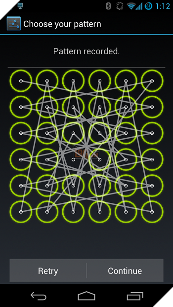 Ngàn lẻ một kiểu khóa màn hình điện thoại mà chỉ nhìn thôi là muốn đập máy - Ảnh 10.