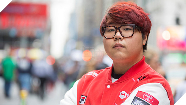 wolf-skt-bo-mot-luot-cam-khong-phai-chien-luoc-cua-doi-ava