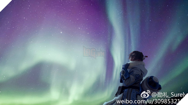 Ngỡ ngàng với bộ ảnh cosplay Mei (Overwatch) được chụp ở tận Bắc Cực