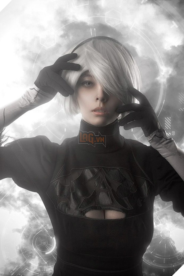 Cosplay cô nàng 2B đẹp lạnh lùng trong bom tấn Nier: Automata 4