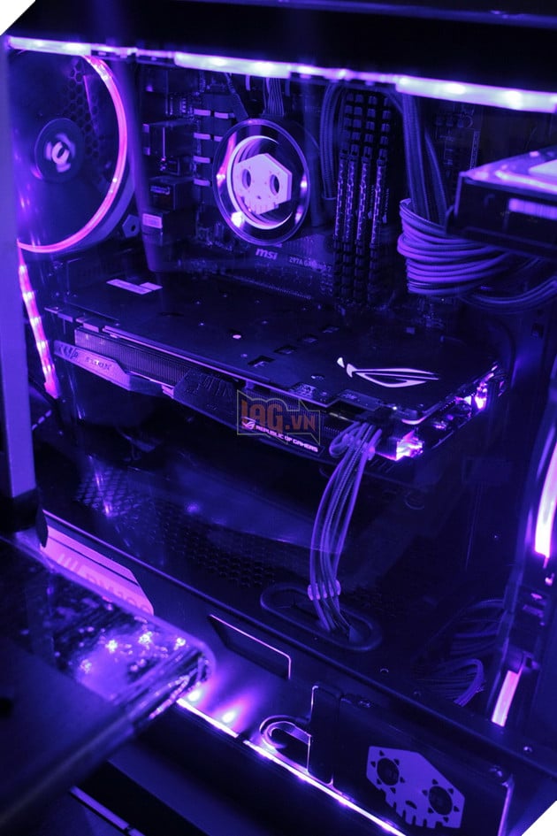 Overwatch: Dàn PC biến hóa theo phong cách Sombra cực ngầu 2