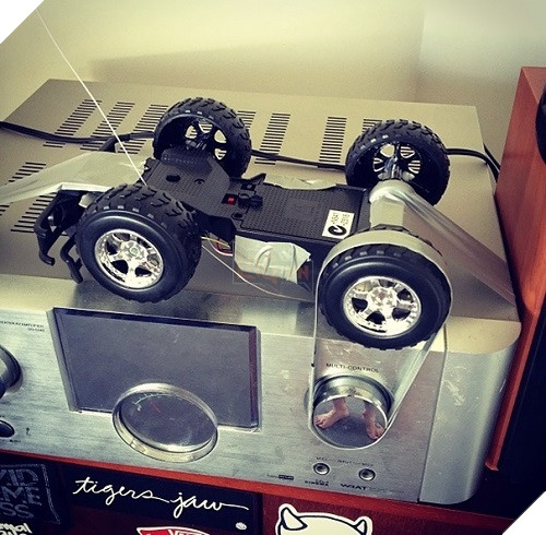 Đến quỳ với nghìn lẻ một kiểu chắp vá đồ dùng không thể bựa hơn - Ảnh 9.