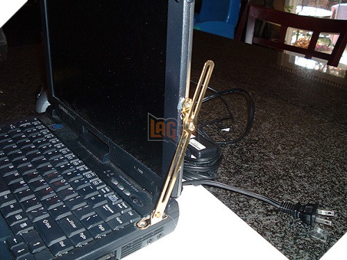 Đến quỳ với nghìn lẻ một kiểu chắp vá đồ dùng không thể bựa hơn - Ảnh 5.