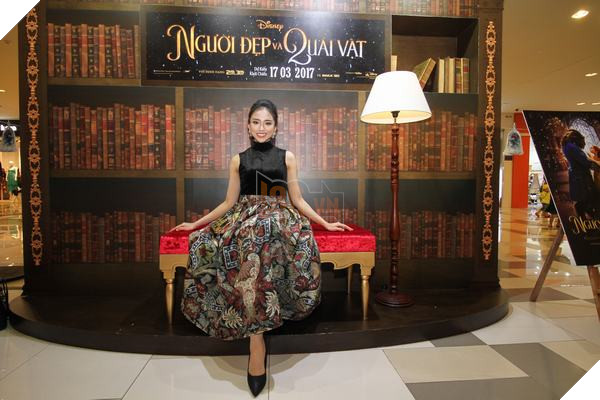 Beauty and the Beast: Họp báo giới thiệu phim tại Sài Gòn 15