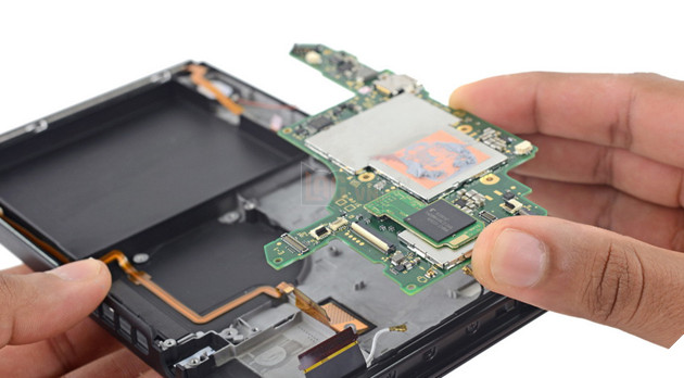 Tháo bung Nintendo Switch: Thiết kế từ NVIDIA, tản nhiệt chất lỏng, 8/10 điểm iFixit 11