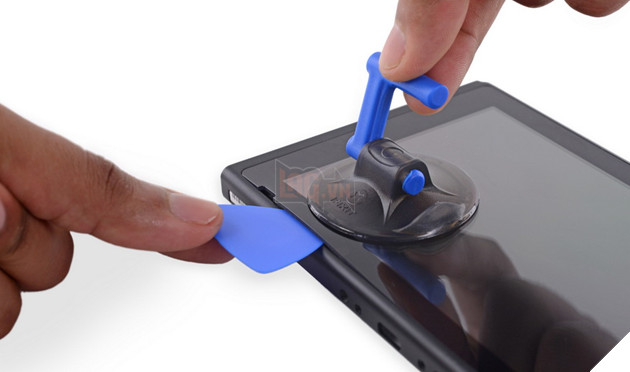 Tháo bung Nintendo Switch: Thiết kế từ NVIDIA, tản nhiệt chất lỏng, 8/10 điểm iFixit 15