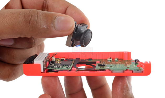 Tháo bung Nintendo Switch: Thiết kế từ NVIDIA, tản nhiệt chất lỏng, 8/10 điểm iFixit 19